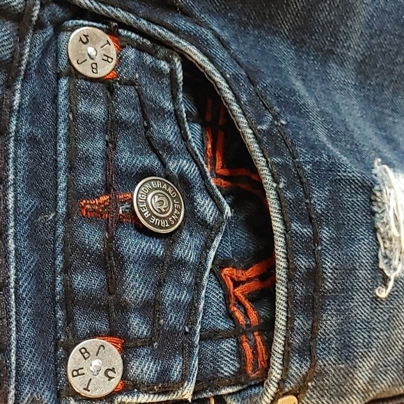 True Religion Mens Ricky Straight Leg Distressed Jeans with Flap, Style M859NWY1 - Picture 4 of 16